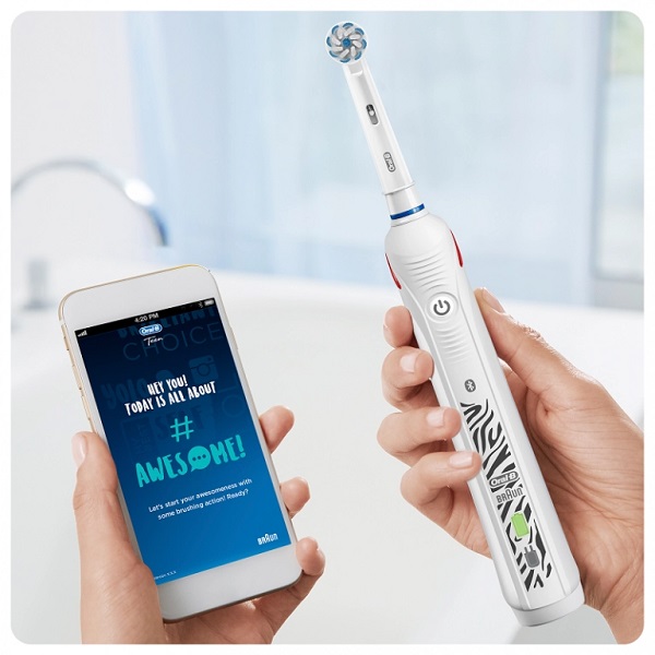 Vermomd domineren Bijdrage Oral-B Teen White Electric Rechargeable Toothbrush | Foto Pharmacy
