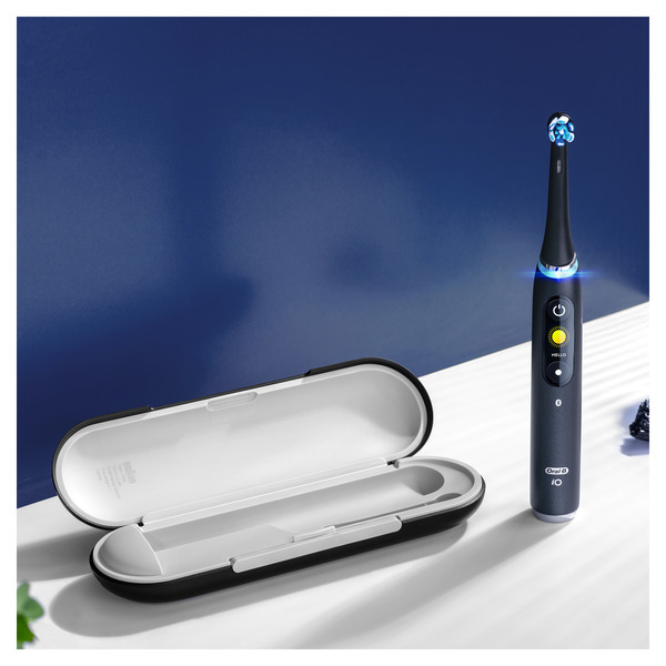 Oral-B iO Series 9 Magnetic Black Onyx Electric Toothbrush