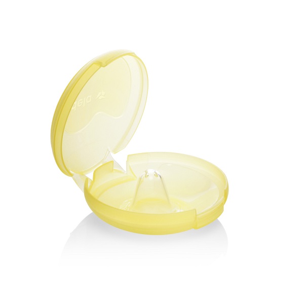 https://fotopharmacy.com/wp-content/uploads/2022/10/Medela-Contact-Nipple-Shields-Small-3.jpg