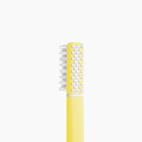 Piuma Soft Toothbrush With Echinacea